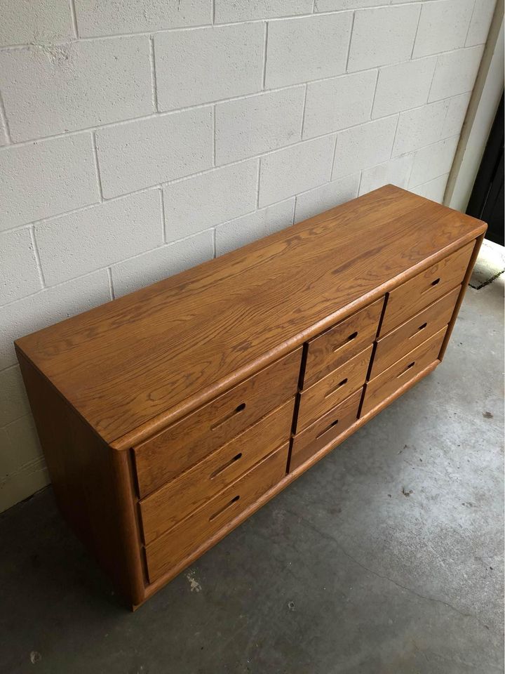 Vintage 9 Drawer Dresser - Made in USA by Dixie Furniture