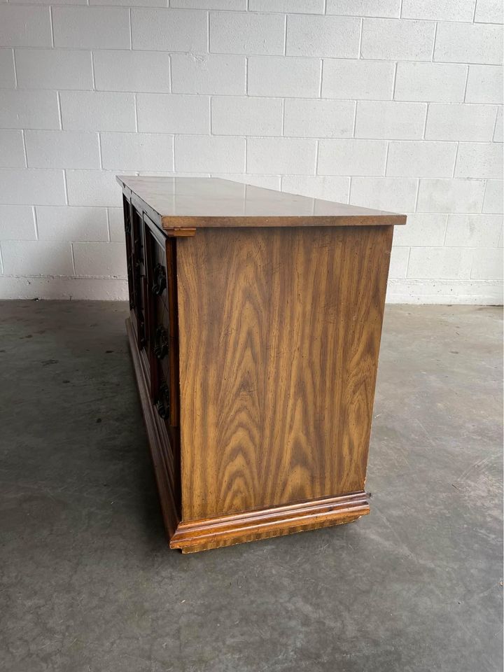 Vintage 9 Drawer Dresser